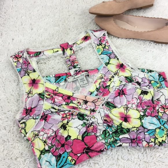 American Rag Small Floral Top - Picture 7 of 8